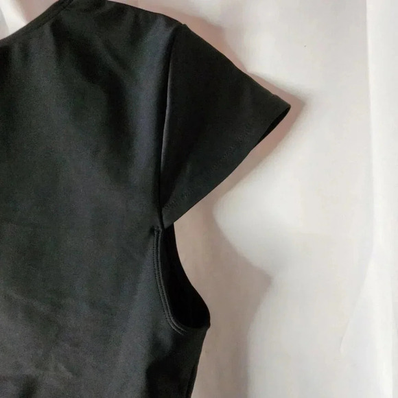 DKNY SWIM Gym Womens Cropped Beach Bikini (and Play) Top Black Size Medium NWT - Picture 6 of 12